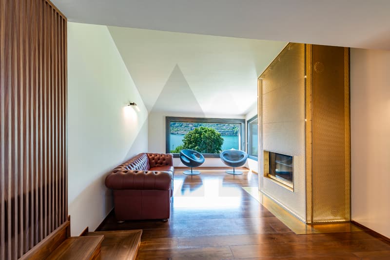 LUSSUOSA VILLA VISTA LAGO CON DARSENA PRIVATA (6)