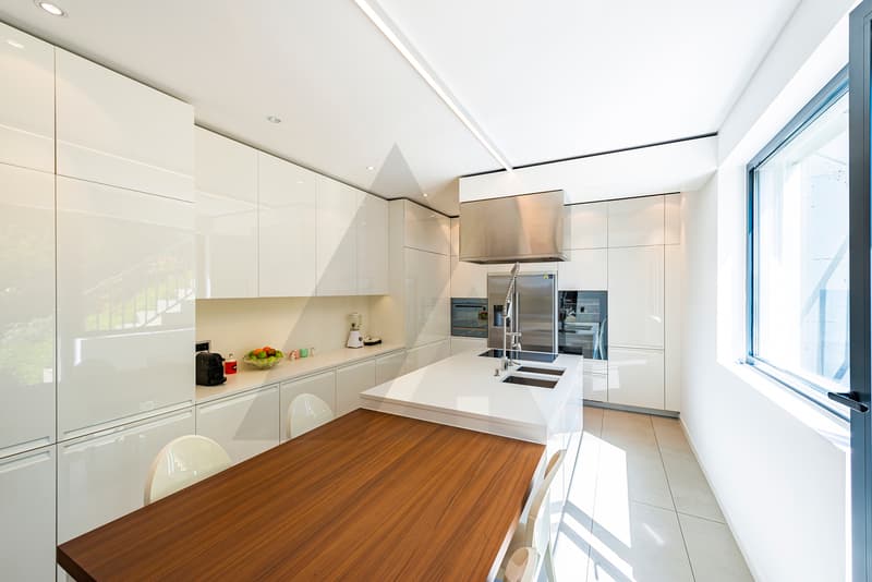 MODERNA VILLA IN POSIZIONE DOMINANTE A LUGANO (6)