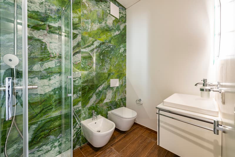 CINQUE NUOVE VILLE A SCHIERA CON STILE E COMFORT A MANNO (11)
