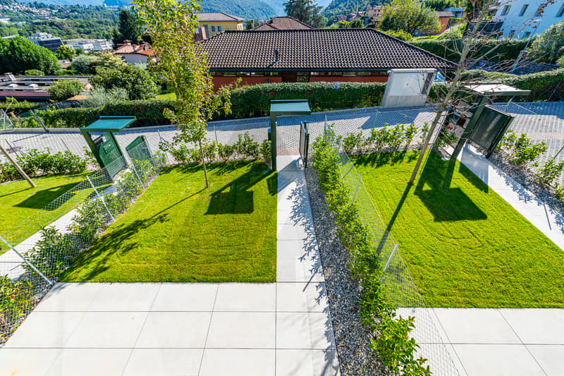 CINQUE NUOVE VILLE A SCHIERA CON STILE E COMFORT A MANNO (8)