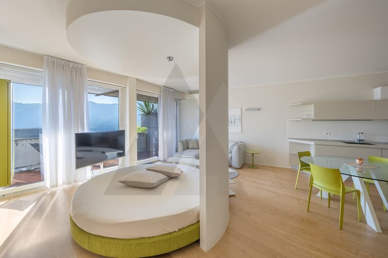 STUDIO ARREDATO CON TERRAZZA E VISTA LAGO (10)