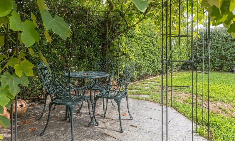 CASA FIRMATA ATTILIO PANZERI CON GIARDINO A GENTILINO (4)
