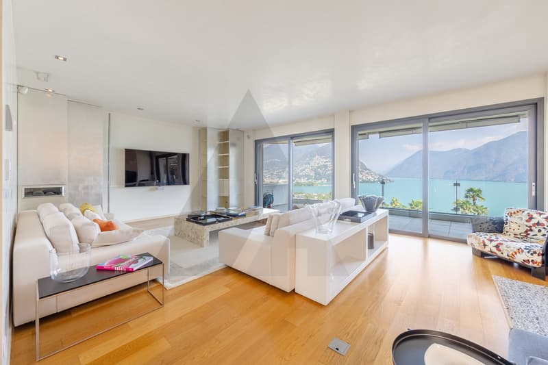 ATTICO CON VISTA LAGO, PISCINA INTERNA E SPA (5)
