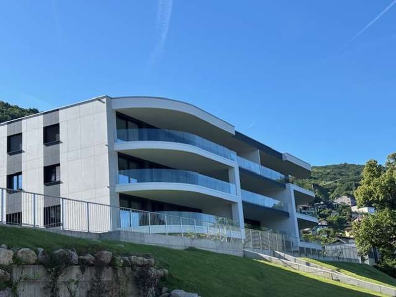 MONTAGNOLA-Nouvel appartement 2.5 pièces avec jardin et vue sur le lac (8)