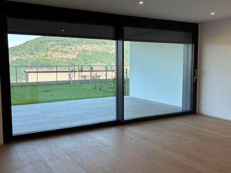 MONTAGNOLA-Nouvel appartement 2.5 pièces avec jardin et vue sur le lac (7)