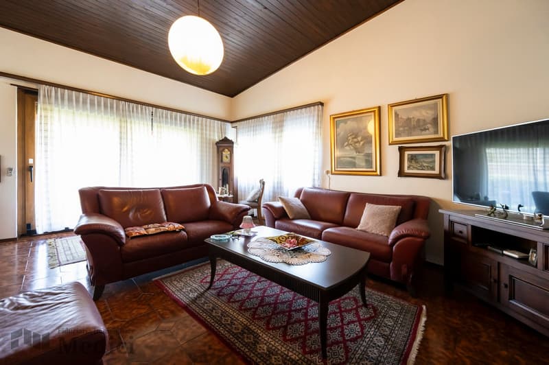 Villa mit Pool und großem Garten mit großem Potenzial und Erweiterungsmöglichkeit (13)