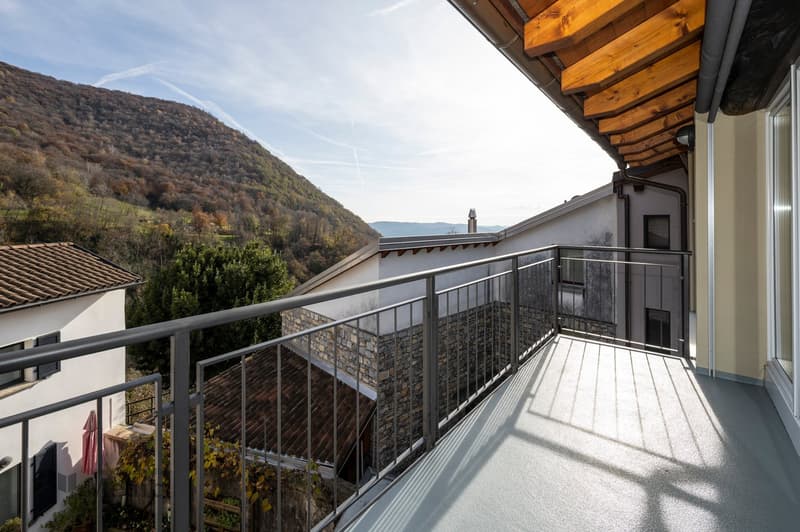 SOMAZZO - PRÄCHTIGES EINFAMILIENHAUS MIT ANGRENZENDEM EINZIMMERWOHNUNG (8)
