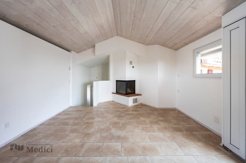 SOMAZZO - SPLENDIDA CASA DI NUCLEO CON MONOLOCALE ANNESSO (5)