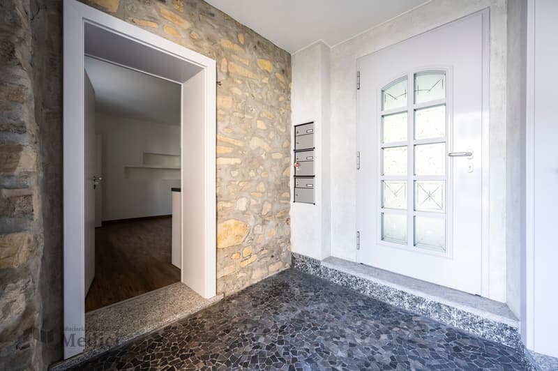 SOMAZZO - PRÄCHTIGES EINFAMILIENHAUS MIT ANGRENZENDEM EINZIMMERWOHNUNG (19)