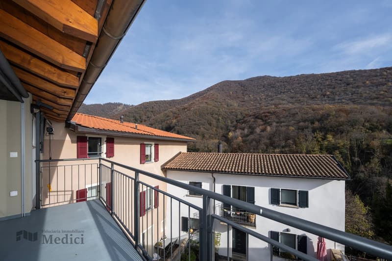 SOMAZZO - PRÄCHTIGES EINFAMILIENHAUS MIT ANGRENZENDEM EINZIMMERWOHNUNG (7)