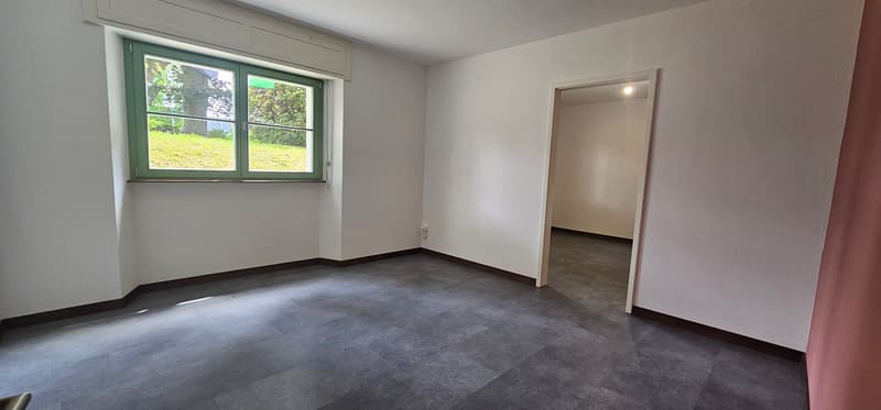 Bureau en première location - Cassarate (2)