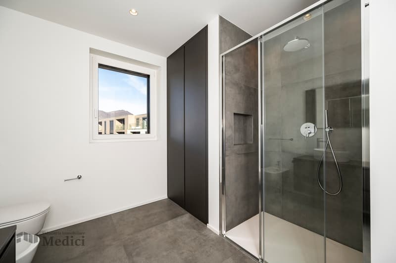 MODERNO 2.5 LOCALI ALTO STANDING IN VILLA D'EPOCA (8)