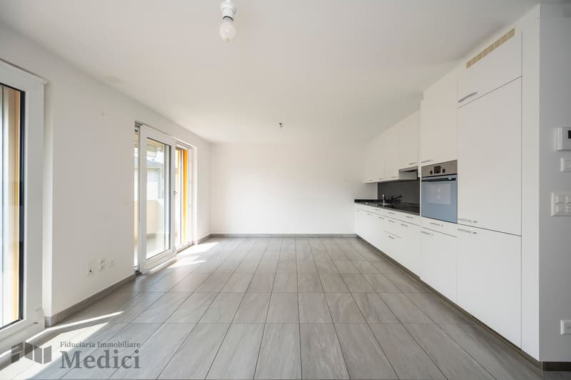 MODERNO 3.5 LOCALI IN POSIZIONE STRATEGICA (1)