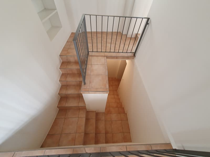 MODERNO ED ELEGANTE 3.5 LOCALI ALTO STANDING (8)