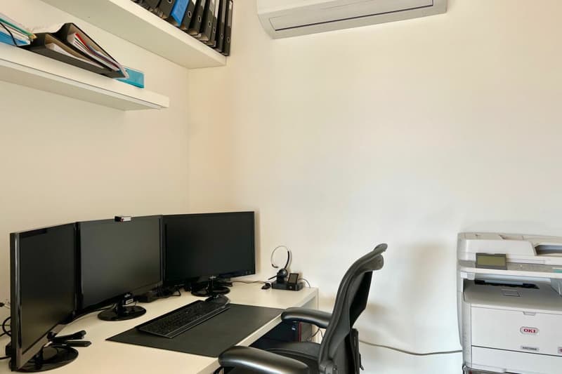 Lussuoso appartamento di 2,5 camere vicino al lago (24)