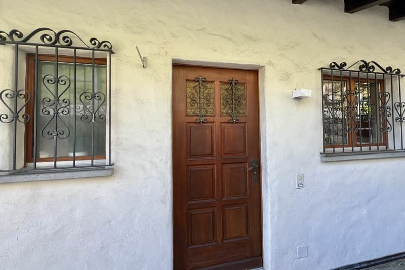 VENDUTO !!! Affascinante casa indipendente con studio separato (32)