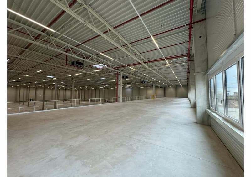 Germania - Nuovo edificio "Logistikpark "Nohra" situato in Turingia vicino a Erfurt copia (11)