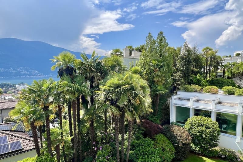 Charmant appartement 3.5 pièces en soleil avec vue partielle sur le lac et piscine intérieure commune (36)