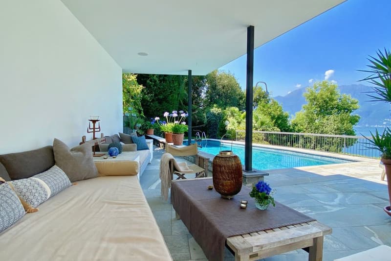 Exklusive Villa mit atemberaubender 180°-Seepanoramasicht und absoluter Privatsphäre (36)