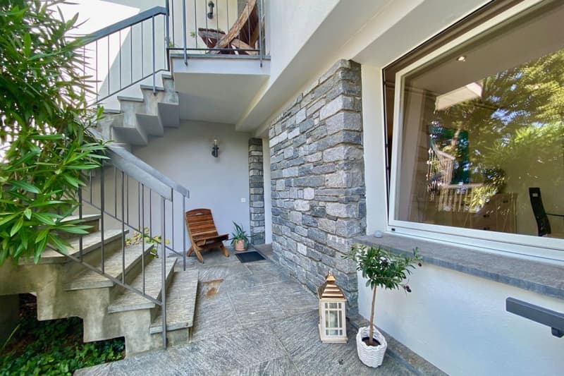 Exklusive Villa mit atemberaubender 180°-Seepanoramasicht und absoluter Privatsphäre (58)