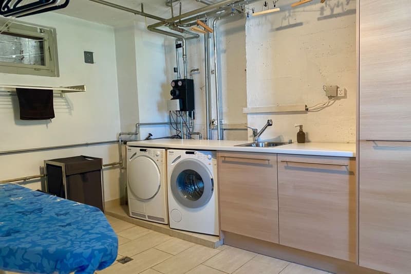 Exklusive Villa mit atemberaubender 180°-Seepanoramasicht und absoluter Privatsphäre (62)