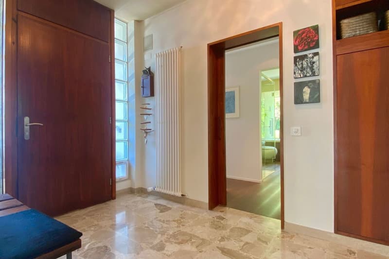 Exklusive Villa mit atemberaubender 180°-Seepanoramasicht und absoluter Privatsphäre (15)