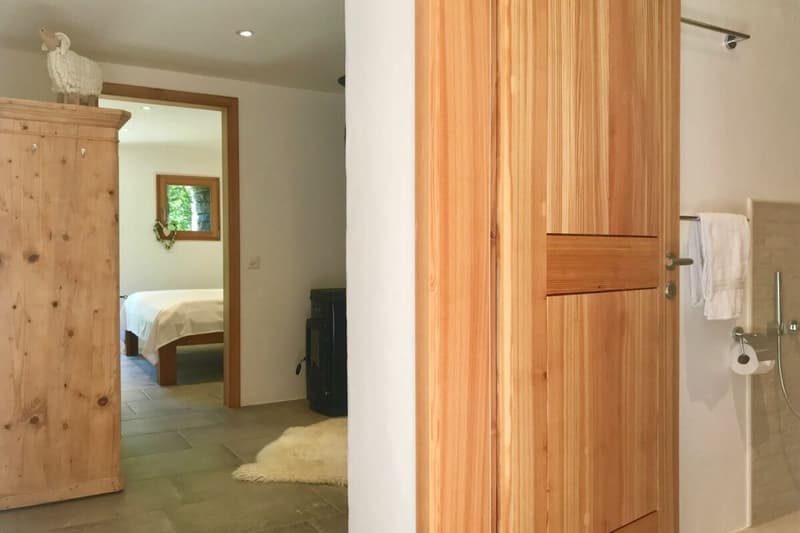 Maison de pierre charmante au milieu du vert (27)