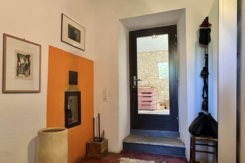 RÊVE DE VIE TESSIN - Charmante maison de village rénovée avec grand atelier idéal pour l'art et la culture et le B&B (72)