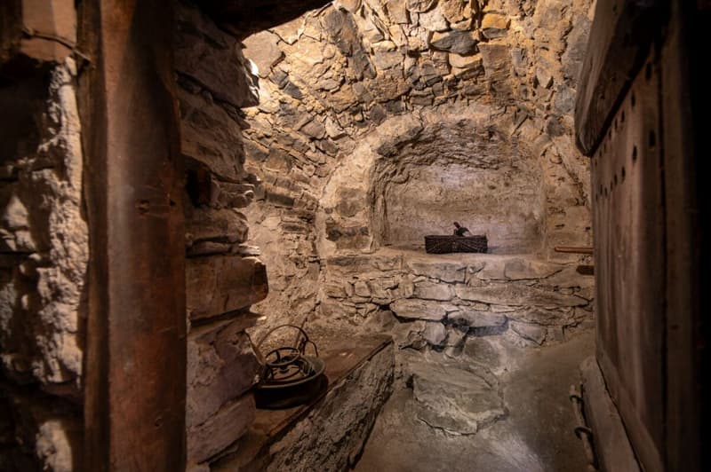 RÊVE DE VIE TESSIN - Charmante maison de village rénovée avec grand atelier idéal pour l'art et la culture et le B&B (69)