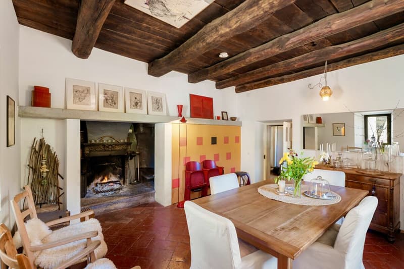RÊVE DE VIE TESSIN - Charmante maison de village rénovée avec grand atelier idéal pour l'art et la culture et le B&B (10)