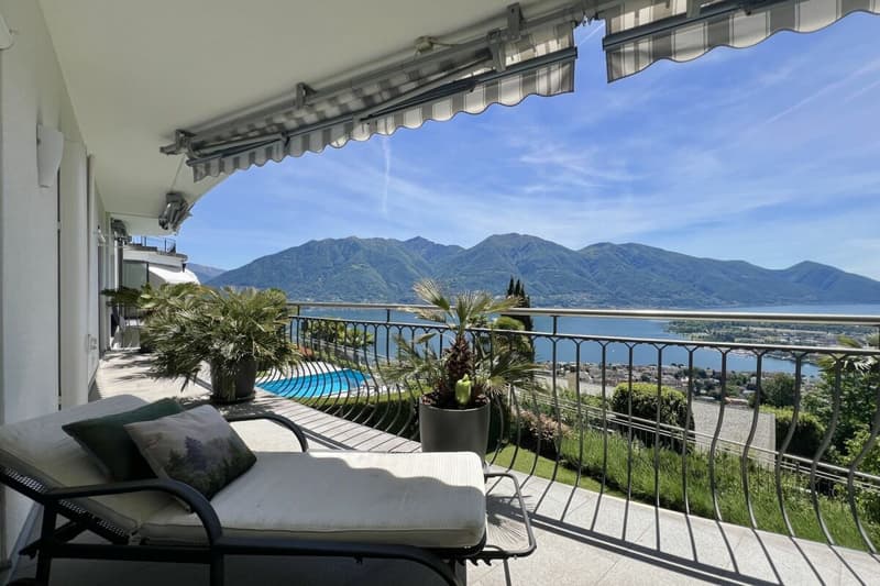POSIZIONE PRIVILEGIATA con vista a 180° sul lago - Appartamento esclusivo con zona ospiti separata (16)