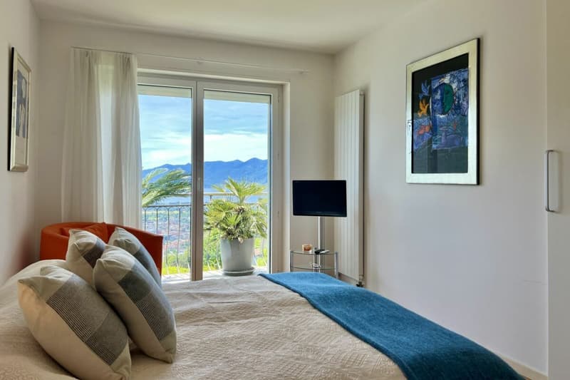 POSIZIONE PRIVILEGIATA con vista a 180° sul lago - Appartamento esclusivo con zona ospiti separata (15)