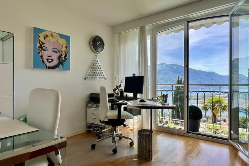 POSIZIONE PRIVILEGIATA con vista a 180° sul lago - Appartamento esclusivo con zona ospiti separata (21)