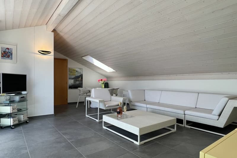 POSIZIONE PRIVILEGIATA con vista a 180° sul lago - Appartamento esclusivo con zona ospiti separata (40)
