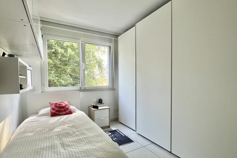 Grosszügige 4,5 Zimmerwohnung mit Balkon in toller Ruhelage von Minusio (15)