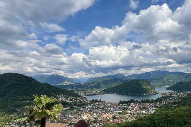 ITALY / Lake di Lugano - Two-bedroom duplex residence with panoramic views over Lake Lugano (4)