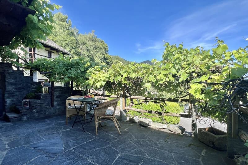 Charming Rustico Ensemble in a beautiful sunny location (30)