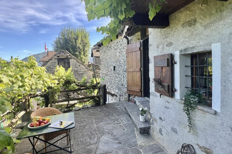 Charming Rustico Ensemble in a beautiful sunny location (4)