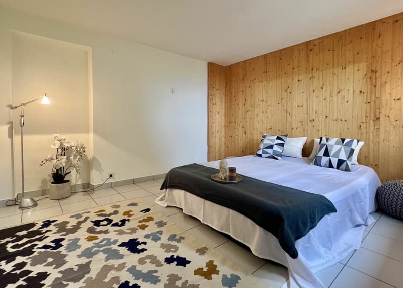 Appartamento 4,5 camere ?con vista lago 180°, ampia terrazza soleggiata e giardino privato (32)