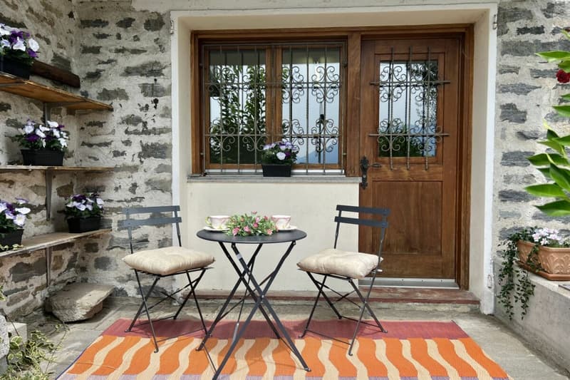 Appartamento 4,5 camere ?con vista lago 180°, ampia terrazza soleggiata e giardino privato (31)