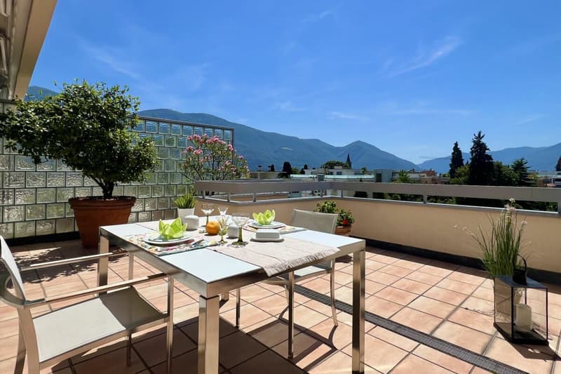 Elegante Attikawohnung mit grosser Sonnenterrasse und Gemeinschaftspool - Nähe See und Zentrum ASCONA (27)