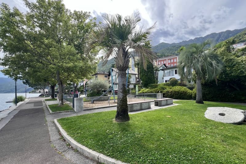 Appartement de vacances élégant avec grande terrasse, piscine communautaire et accès direct au lac (33)
