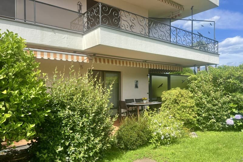 Appartement de vacances élégant avec grande terrasse, piscine communautaire et accès direct au lac (10)