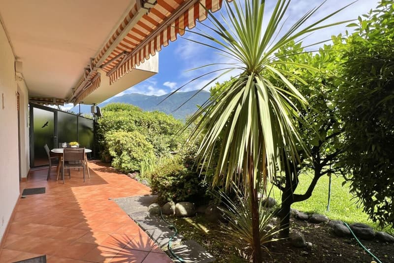 Appartement de vacances élégant avec grande terrasse, piscine communautaire et accès direct au lac (3)
