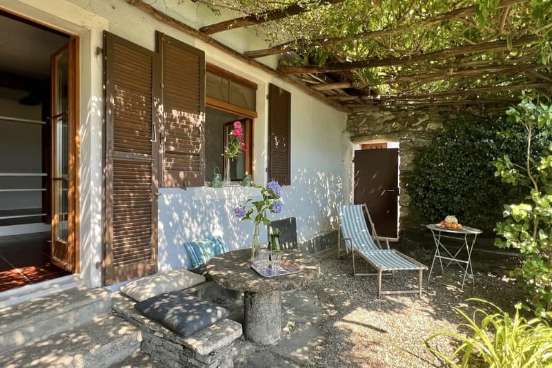 Charmantes Dorfhaus in schöner Ruhelage Casa Blu - «Das unvollendete Bijou» (4)