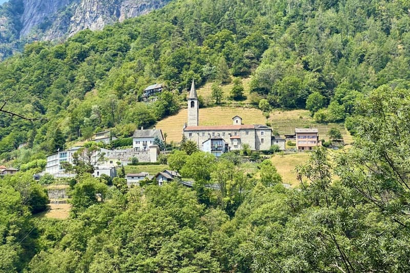 "Architektur trifft Natur" - Modernes Wohnen im Valle Onsernone mit herrlicher Aussicht - Bestzustand / Erstwohnsitz (43)