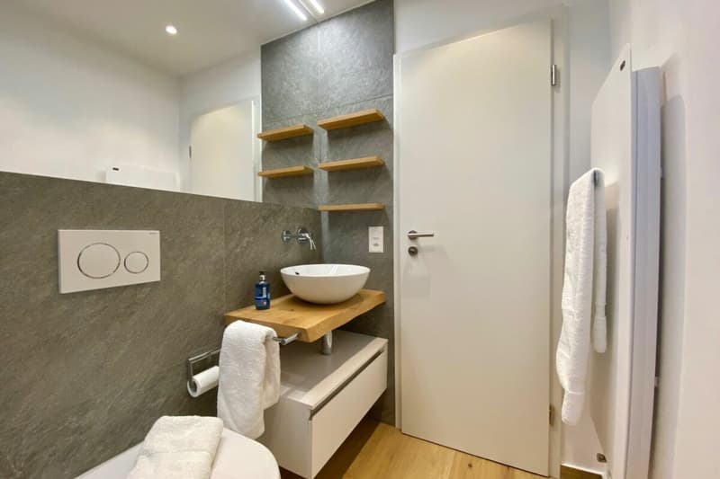 Elegantes "Pied a terre" in sonniger Ruhelage - ideal für ÖV Nutzer (10)