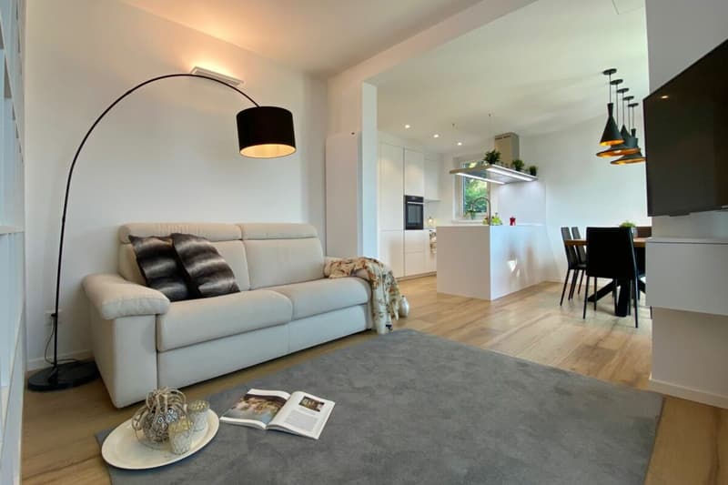 Elegantes "Pied a terre" in sonniger Ruhelage - ideal für ÖV Nutzer (6)