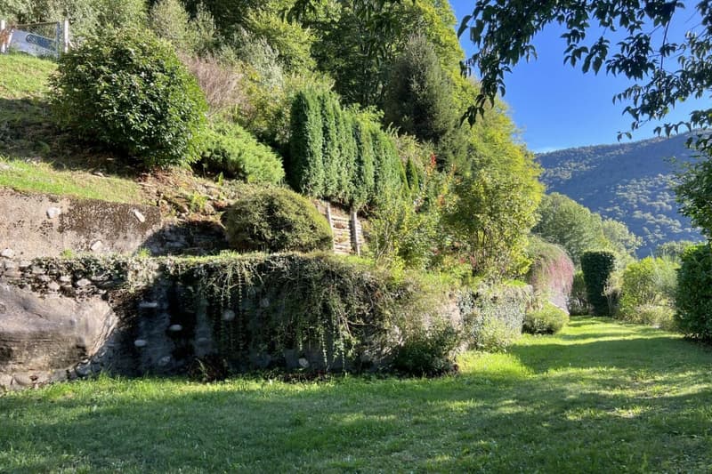 Wohnen im Grünen - Einfamilienhaus mit herrlicher Aussicht und viel Gestaltungspotenzial (27)