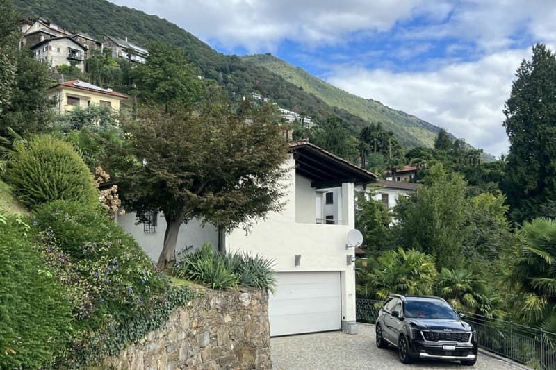 Exklusive "Frank-Villa" mit Gästehaus, Swimmingpool und weitläufigem Grundstück (38)